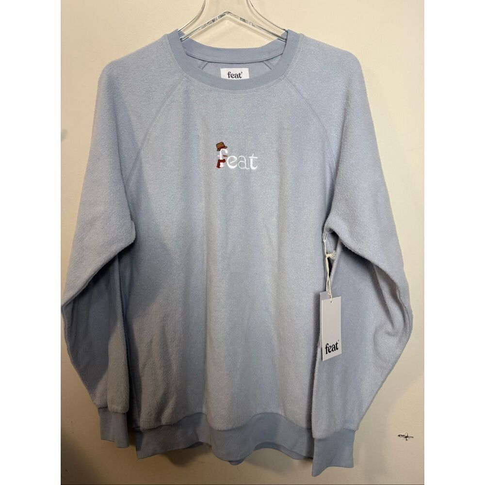 FEAT Unisex L Blanket Blend Crewneck Sweatshirt Shirt Pacific Mist NWT Holiday